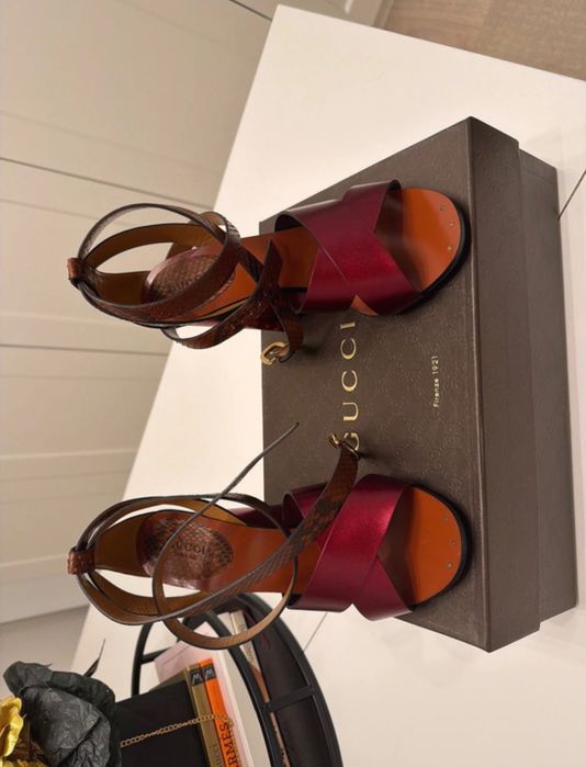 Sandale Gucci piele