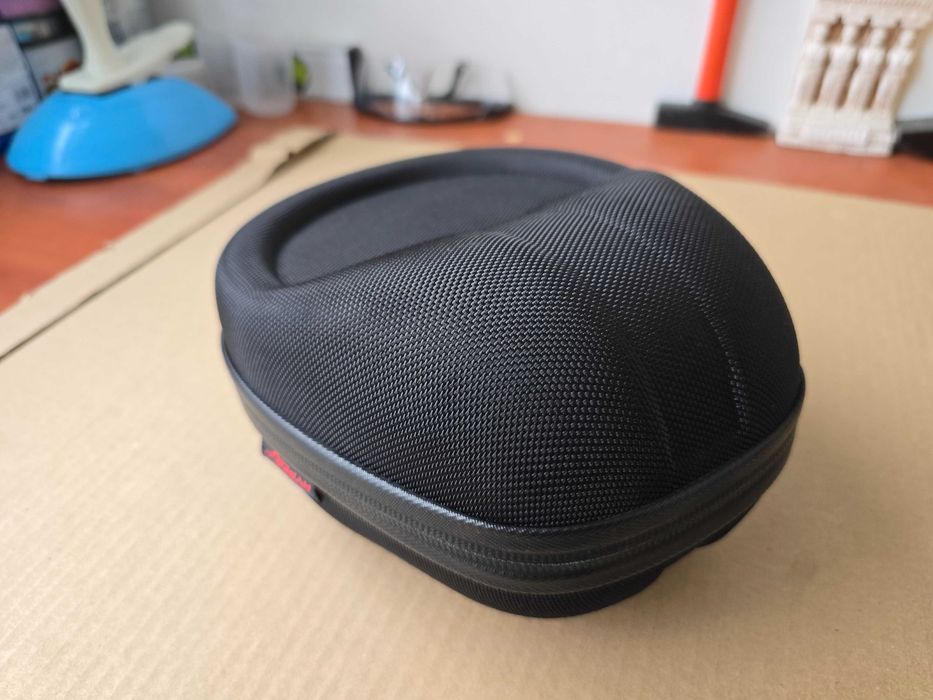 Оригинален твърд калъф за геймърски слушалки HyperX