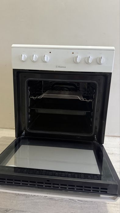 Электрическая плита Hansa