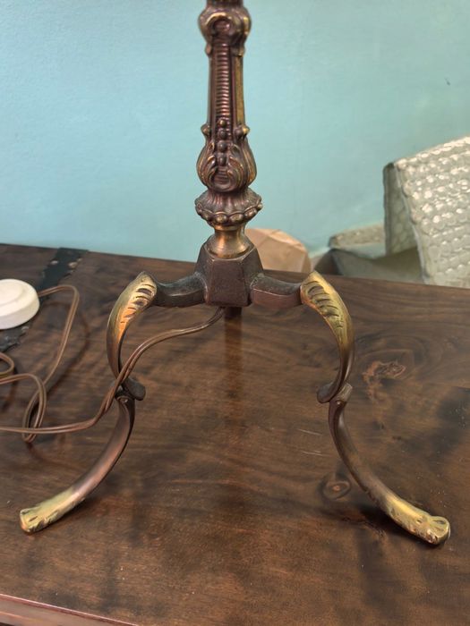 Бронзов Старинен Лампион