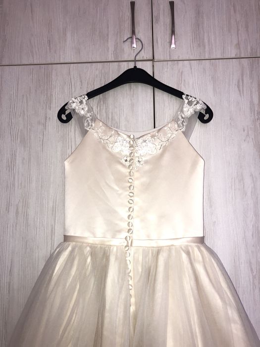 Срочно продам! Платье!