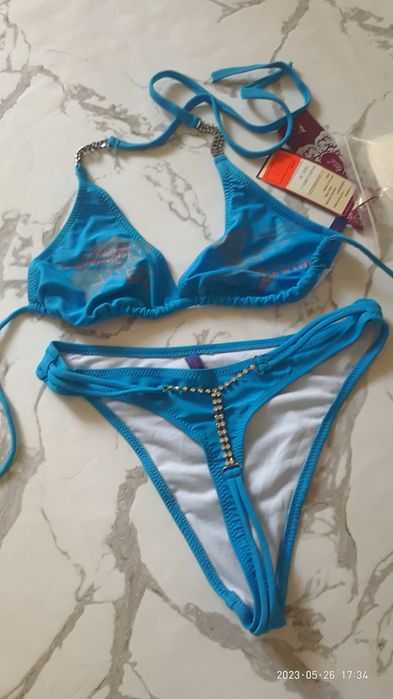 Продаю купальники