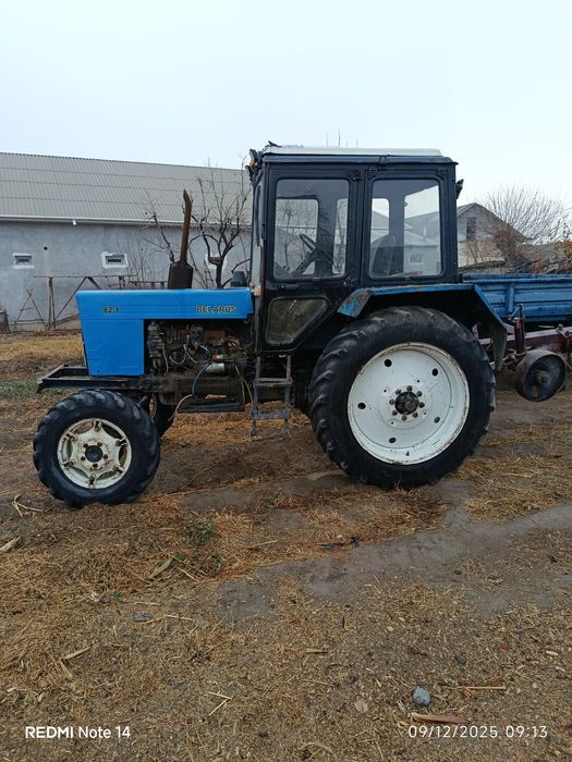 MTZ82.1 traktor srochniy sotiladi