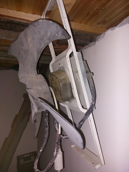 Продам вентилятор от сплит кондиционера LG 24