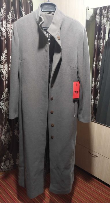 Продаётся новое зимнее пальто.