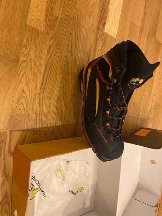 Bocanci trekking bărbați La Sportiva Trango Tower Extreme GTX