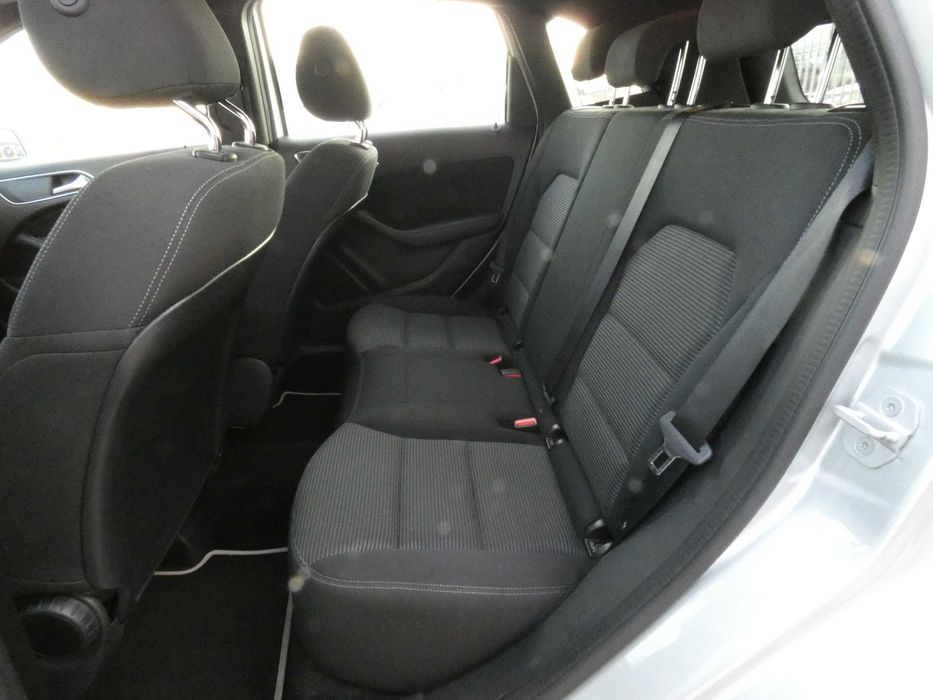 Mercedes B klasse / stare perfecta / faruri LED