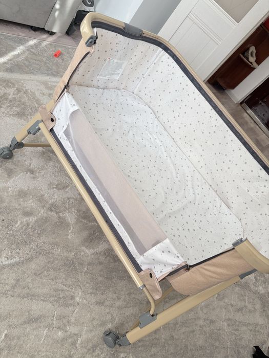 Детская кровать манеж