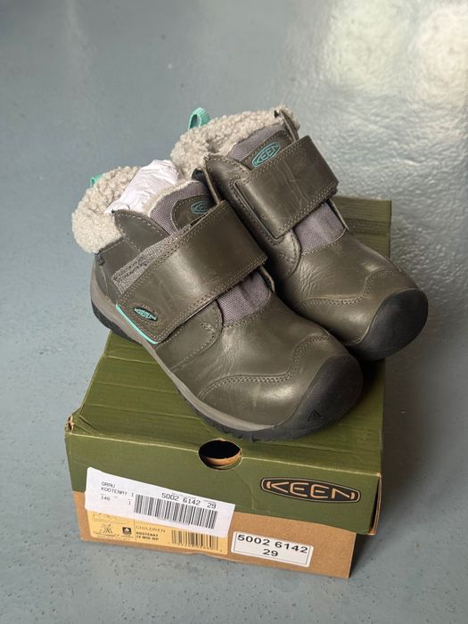 Детски боти Keen, обувки Camper, вълнени пантофи Living Kitzbühel