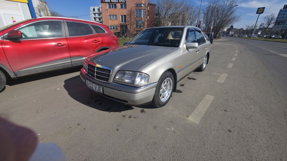 Mercedes w202 C180 Elegance, an fabricatie 1993