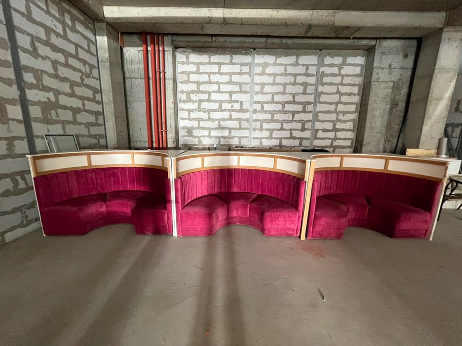 Диваны розовые с каркасом