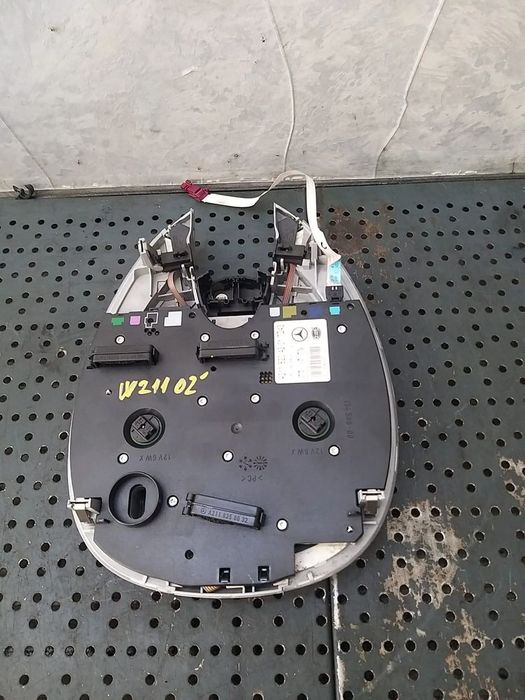 Plafoniera fata mercedes e class w211 a2118204201