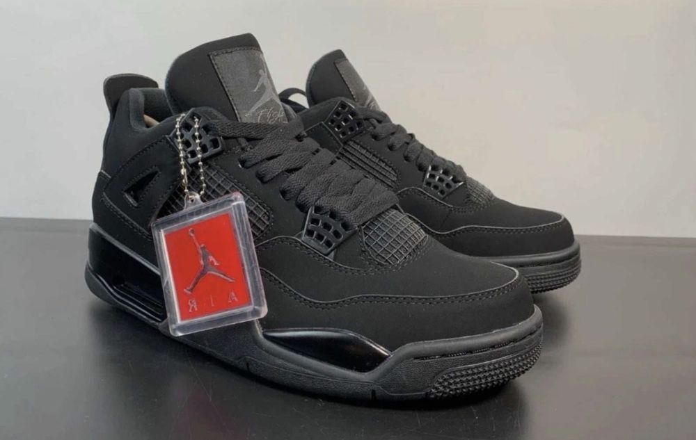 *PREMIUM* Air Jordan 4 Black Cat - verificare colet