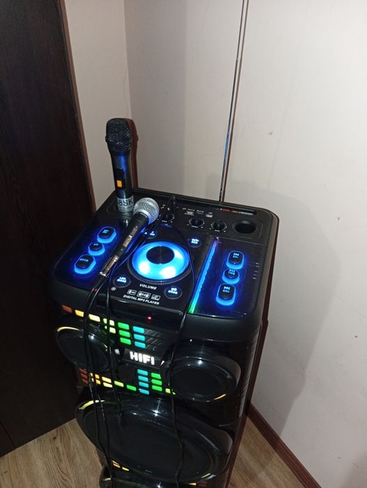 Музыкальная колонка