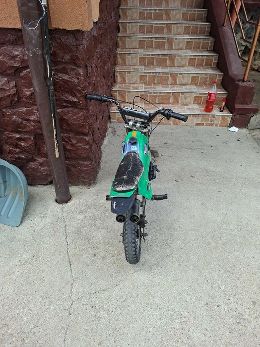 Vând mini cross 49cc