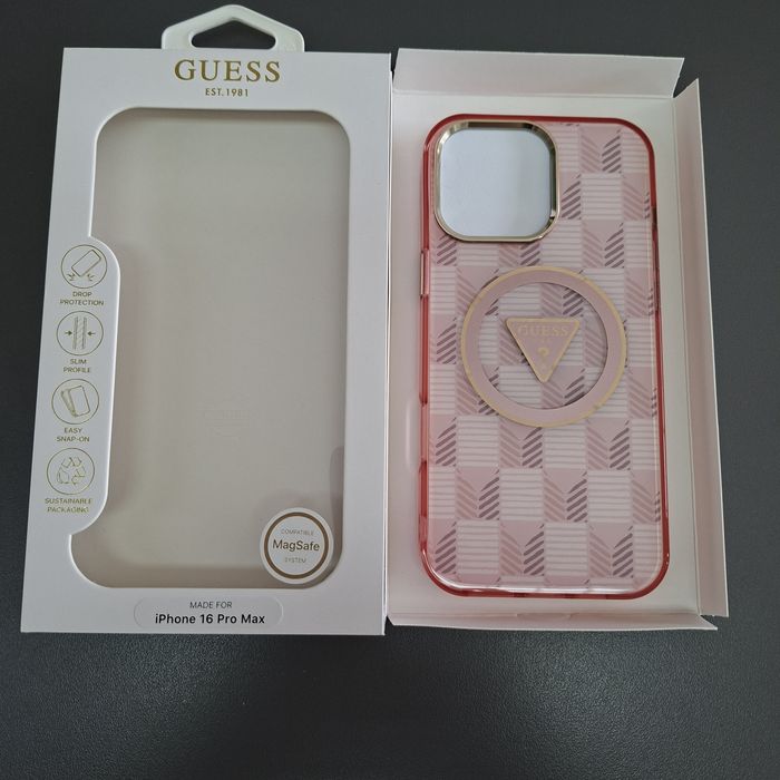 Iphone 16 Pro Max кейс Guess кожен гръб с вграден MagSafe зареждане