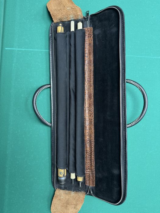 Продам кий ручной работы.