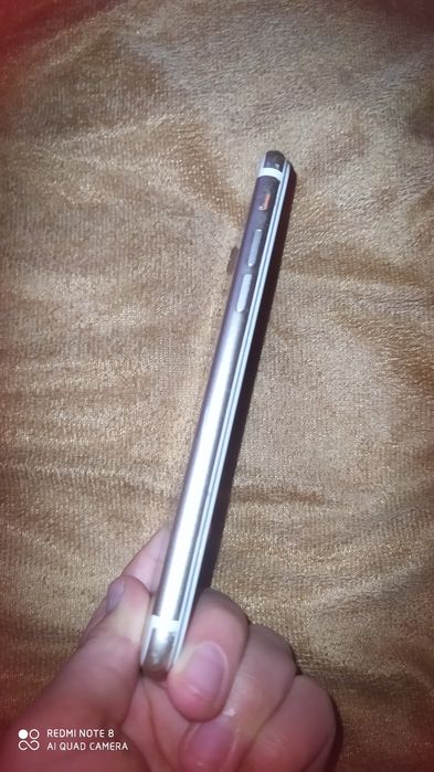 Tilfon sotiladi  iphone 7