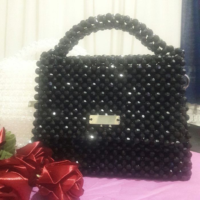 Сумочки из хрустального бисера