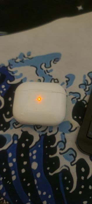 air pods работает хорошо