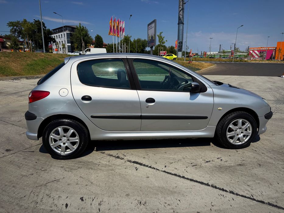 Peugeot 206/1.4 HDI/2006/1000€