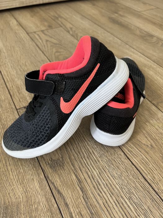 Nike детски маратонки