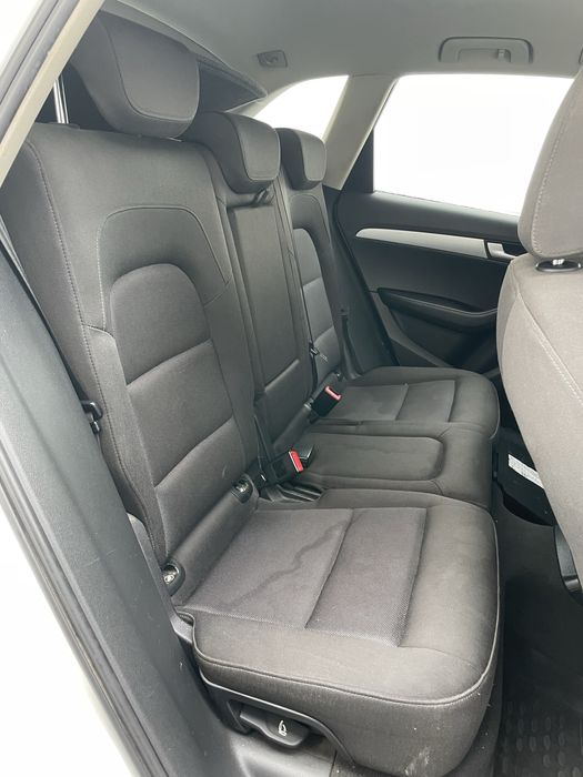 Interior Audi q5 tapiterie fara incalzire