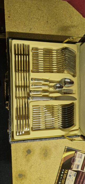 Set tacamuri Versace suflate aur editie limitata 72 pcs