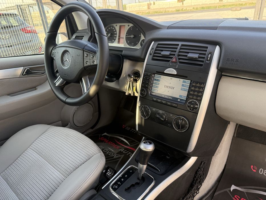 Mercedes-Benz B 200 CDI* 2010г* АВТОМАТИК* Топ Състояние* Сервизна Истрия