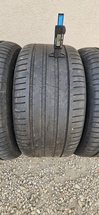 Jante R18 Anvelope original Mercedes E-Klasse 245/45 R18 275/40 R18 senzori Pirelli