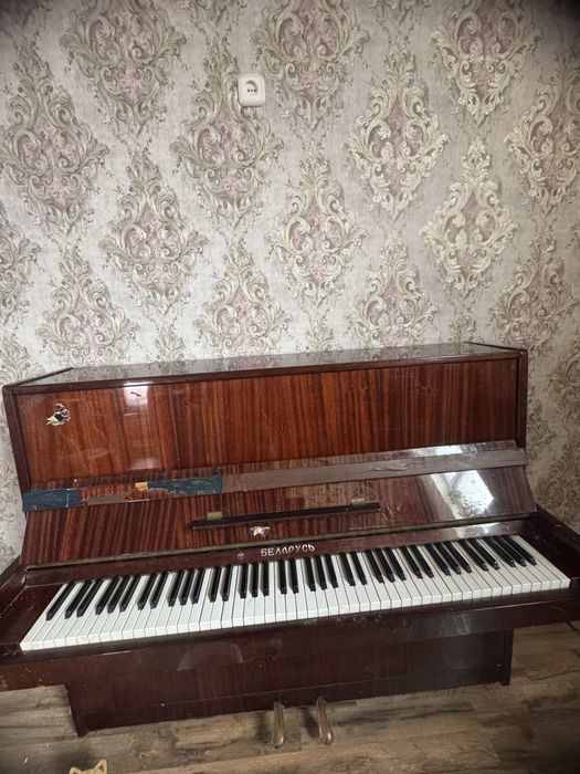 Продам пианино с самовывозом