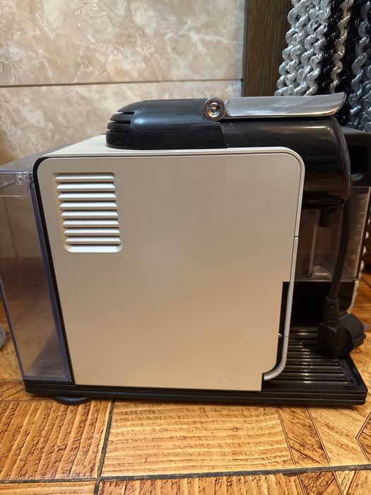 Кофемашина Nespresso