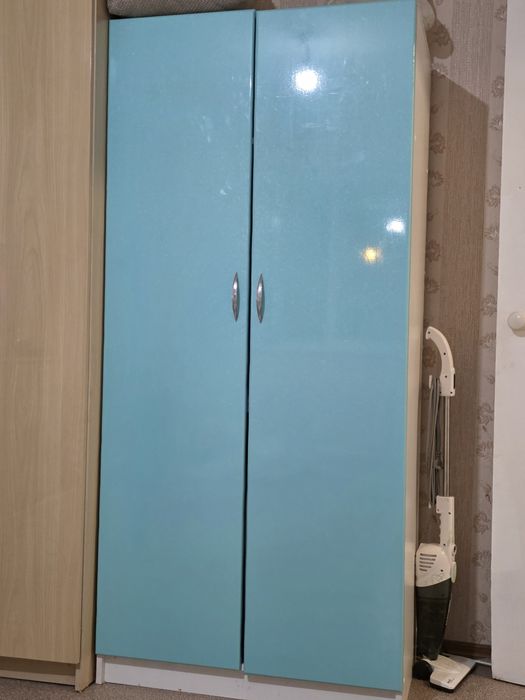 Продам детский шкаф