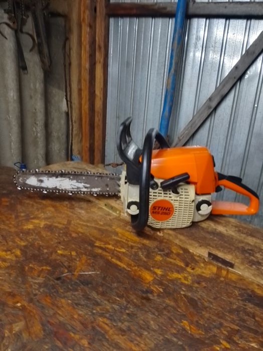 Vind drujba Stihl 250 perfect funcțională
