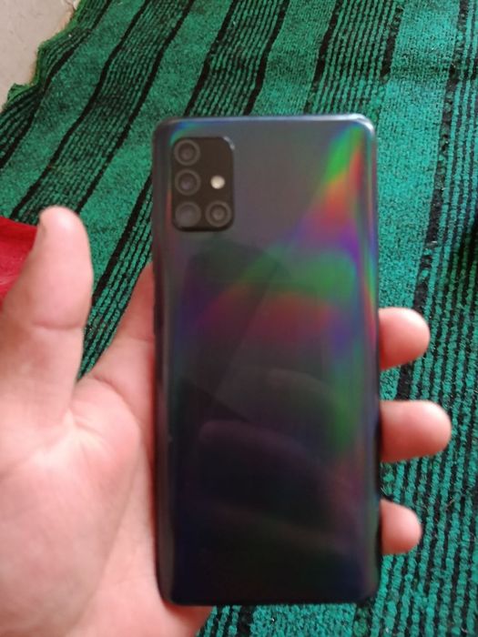 Samsung galaxy a51 64 gb xolati yaxshi