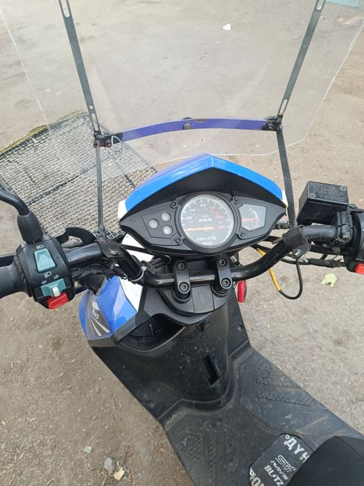 Продам мопед racer