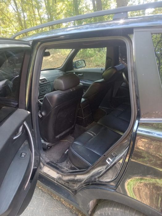 Vând BMW X3 cu fiscal pe loc