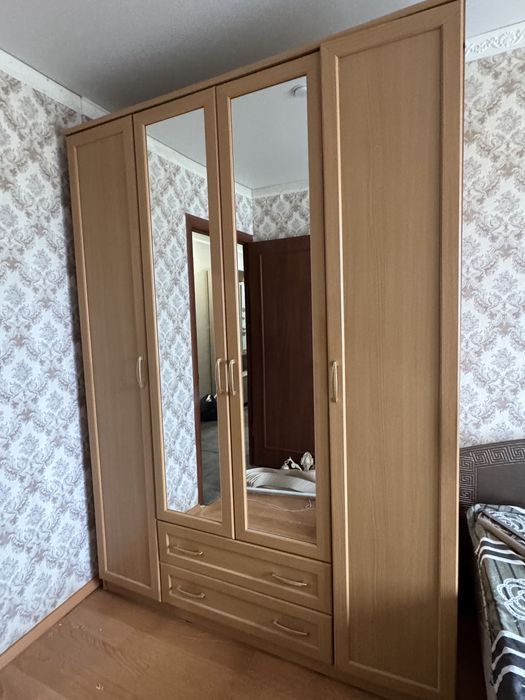Продам шкаф длина 160