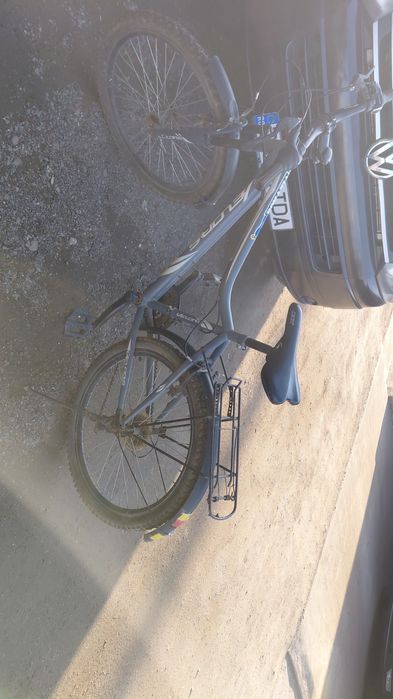 Vând bicicletă Velors
