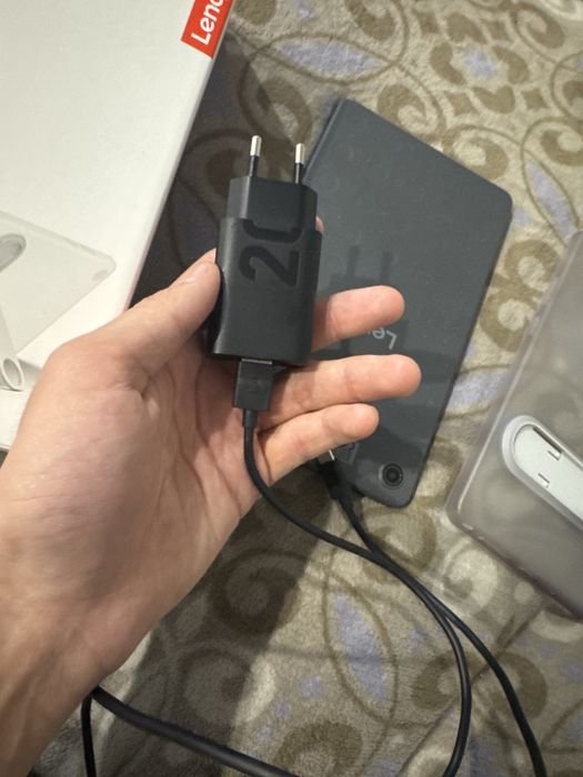 Планшет Lenovo tab one