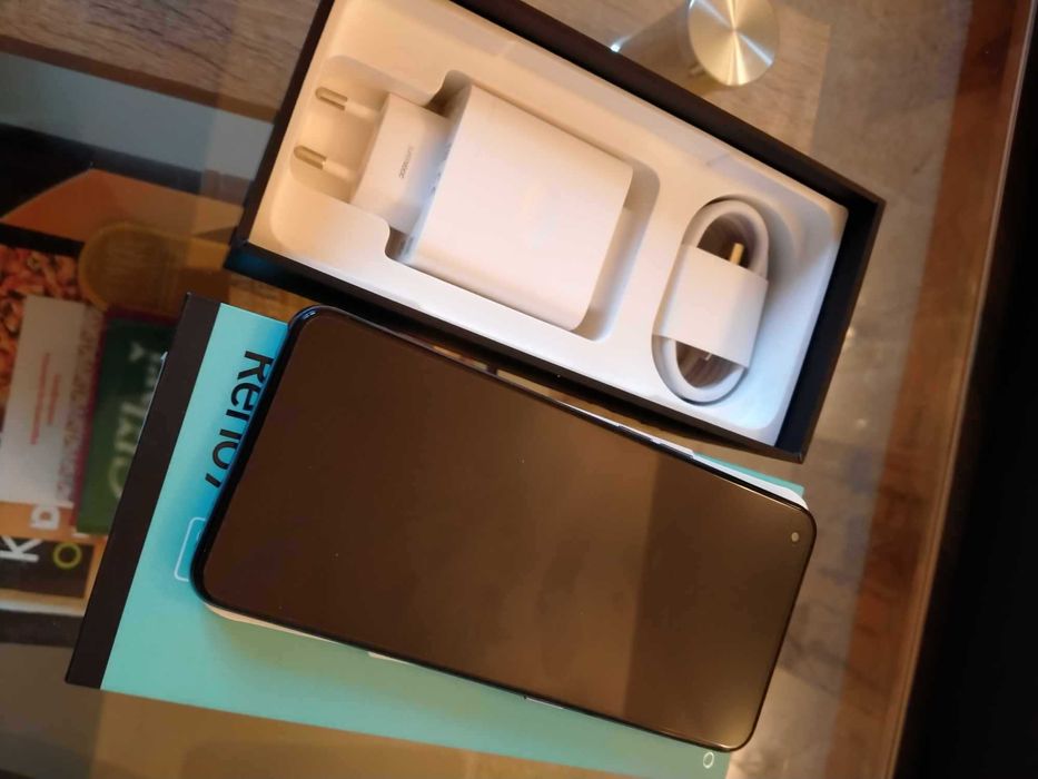 Oppo Reno7 5G 256GB Син в кутията (нов)