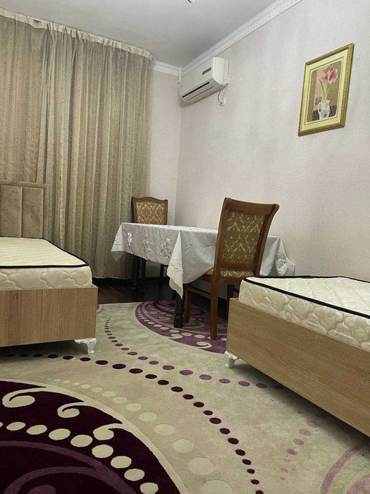 (Добрый) ЦУМ, 82 м², 3/2/4, Просторная квартира