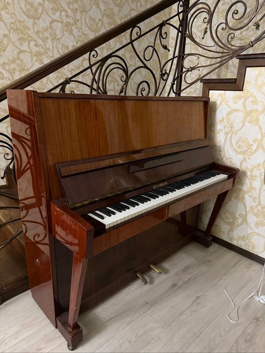 Zoʻr holatdagi Pianino Belarus