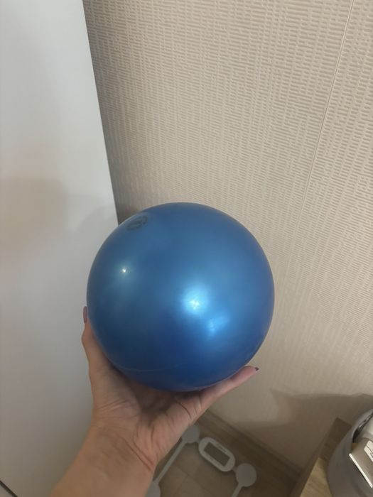 Топка за художествена гимнастика 16см