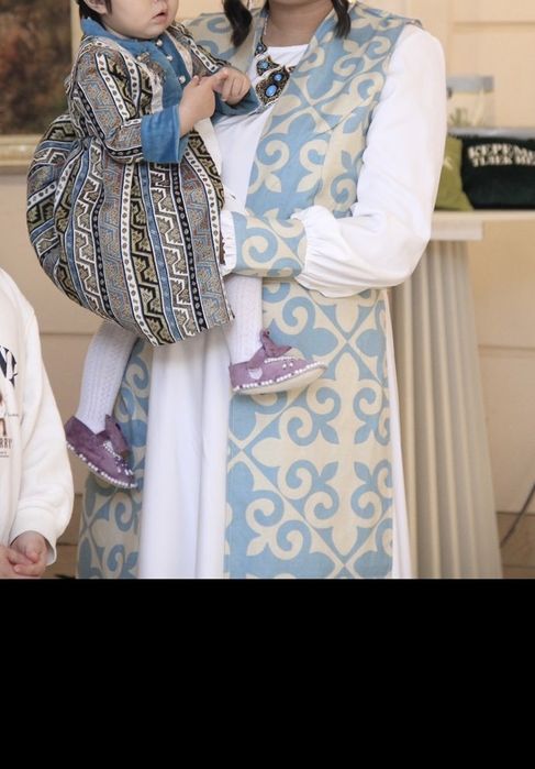 Продам платье в национальном стиле