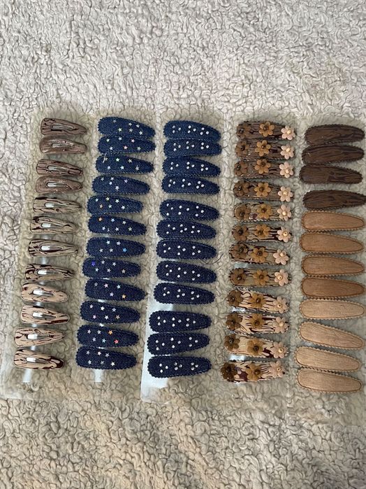 Заколки для волос