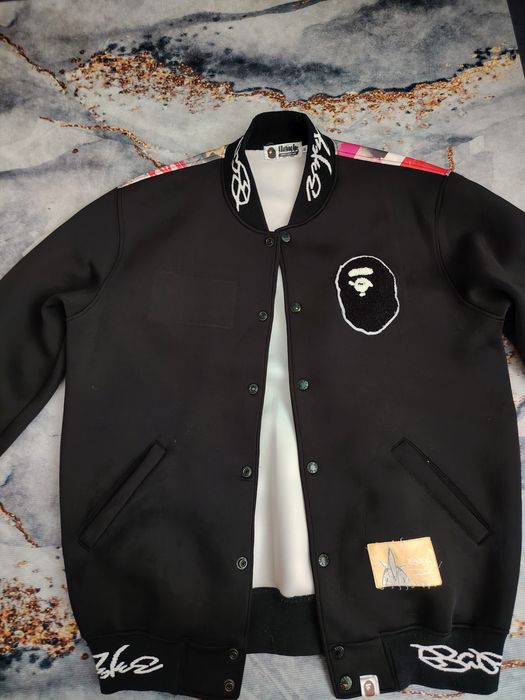 Продам бомбер Bape L-XL размер