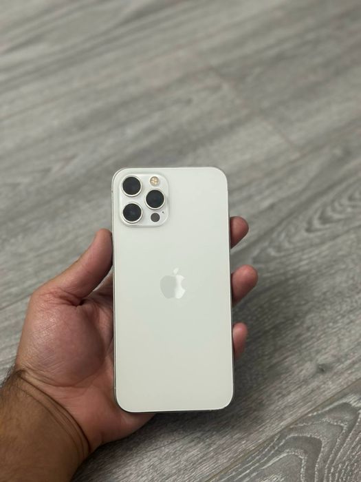 Продам iphone 12pro max в идеале