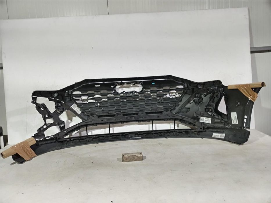 Bara fata Audi Q8 E-Tron, 2022, 2023, 2024, 2025, cod origine OE 4KE807438H. 9961