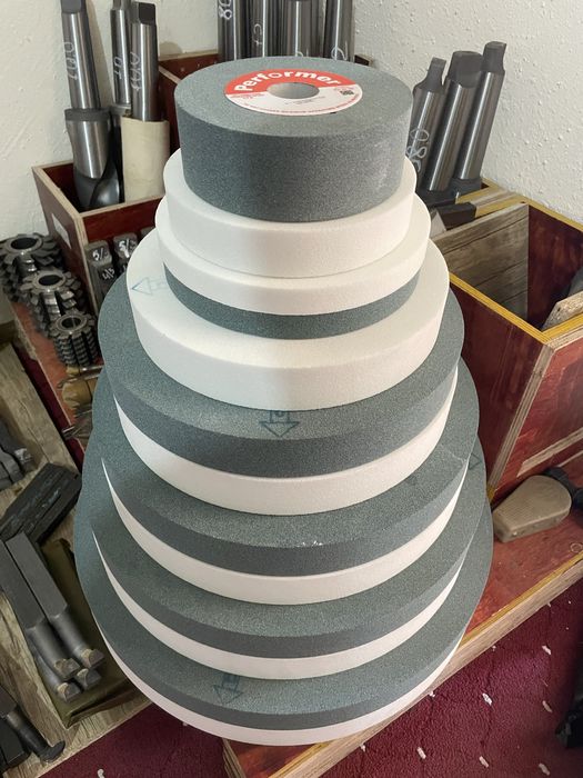 Круг шлифовальный. Абразивный круг .Чархтош , Камень шлифовальный